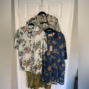 Lot of 4 men’s shirts all size M some vintage some new all cool!